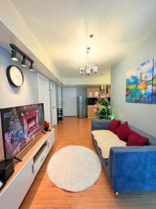 Azure Staycation by Casa Tremora Deluxe