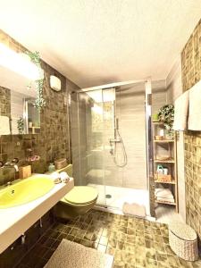 3,5 a San Bernardino con Terrazzo, Piscina, Sauna e Parcheggio in autorimessa!