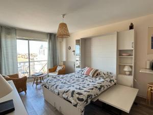 LOndine, studio remblai vue mer