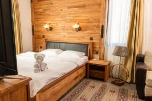 Valevtsi Mount Lodge - 365 days hot outdoor pool -