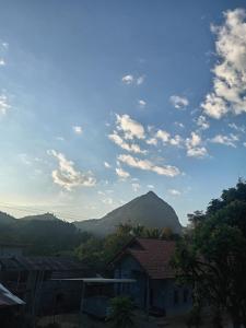 Sunset Backpackers Hostel