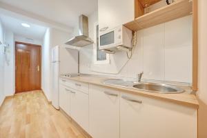 Balcón de Laurel by Clabao