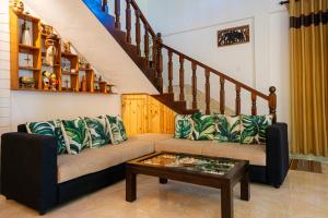 Breeze Bay Villa