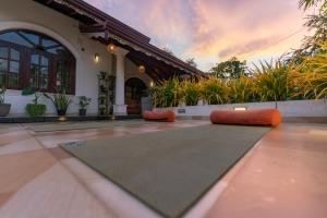 Breeze Bay Villa