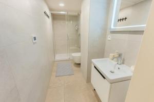 HOMELY I 48m2 Central APT I ELEVATOR I SELF CHECK-IN