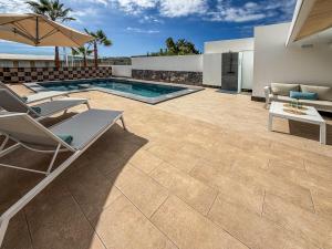 Exklusive Villa mit beheiztem Pool in Costa Adeje