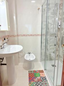 Casa CAMPELO- APTO Playa de Rodeira CANGAS - Garaje y WiFi gratis