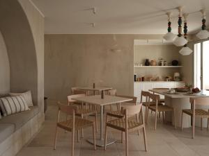 Akria Seaside Suites