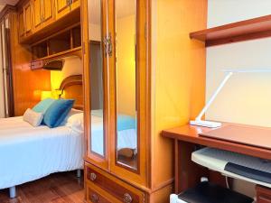 Casa CAMPELO- APTO Playa de Rodeira CANGAS - Garaje y WiFi gratis