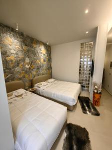 Heritage Stone and Style Villa with Private Parking and Jacuzzi