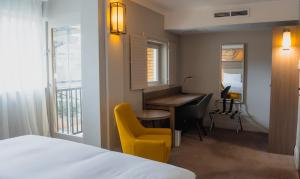 a&o London Docklands Riverside