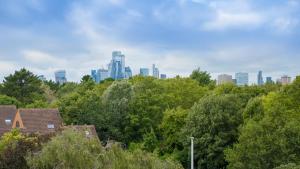 a&o London Docklands Riverside