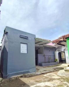 Jess House by Slamet