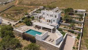 Bohemian Blue Villa - 7 BDRM - beach in 200m - MG Villas