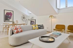 Moonlight by FeelFreeRentals