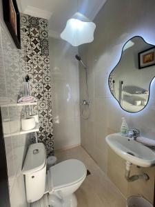 Modern Downtown Apartment 2 min from the Beach