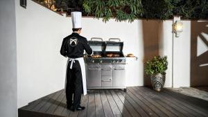 VACATION MARBELLA I Villa Vogue, La Zagaleta, Private Heated Pool, Private Golf Course, BBQ Grill, Movie Theater