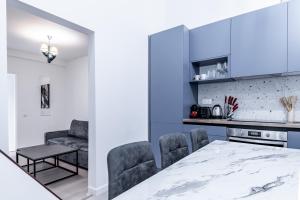 Modern Courtyard House 6mn from Gare Montparnasse