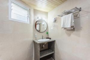 Hotel Airport Deepshree