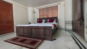 Collection O Upasana Park Newtown Formerly Hotel Nirwana