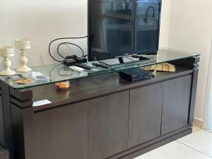 A 300m da praia, varanda gourmet vista incrível!