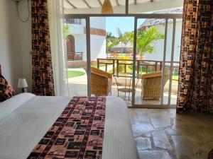 Zuri Tulivu Resort And Restaurant