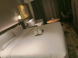 Cleo Suites at Novotel Hotel Residences near Makati