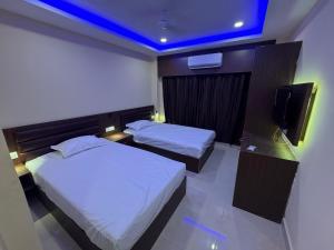 Hotel Dwarka Inn Pvt ltd