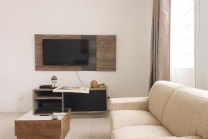 Excelente casa com 2 dormitórios - DC01J