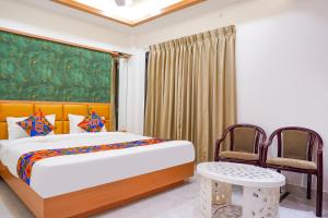 FabHotel Lotus Blue