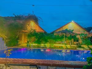 happy bungalow homestay