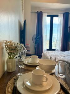 Modern Studio at The Median - Hi speed WIFI, Netflix & Prime, Near IT Park