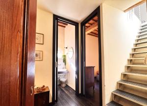 LA COSTARELLA - Central with Cozy Terrace