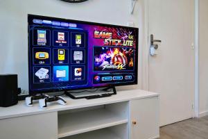 Le Duo - Les Demeures dAdrien