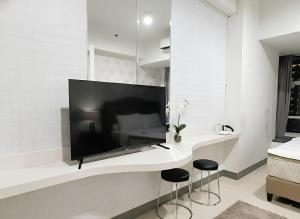 Apartemen Anderson 03 Pakuwon mall Luxury Studio Apartment Connecting Mall, Pool & City View