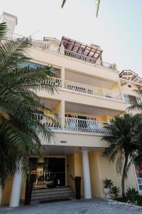 Ape 4 pessoas garagem churrasqueira Jurerê