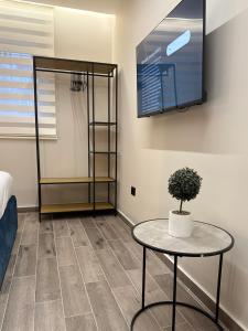 Little NYC Apt Tirana