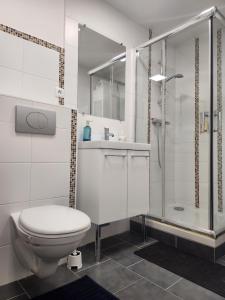 Spacieux Studio Sushi - 1 lit double - Rue calme- Centre ville