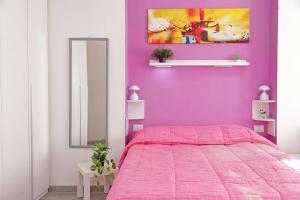 House Sabrina Aurelio