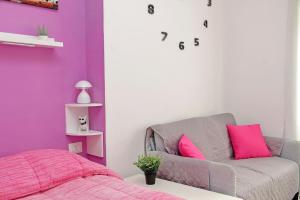 House Sabrina Aurelio