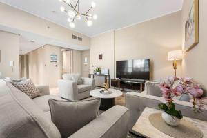 StayShort - Hidden Jewel 1 minute walk from Al Furjan Metro Sleeps 5