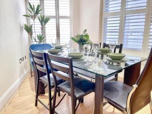 Disc Monthly Rate - 3BDR flat in Pimlico with Garden near Victoria, Westminster, Buckingham Palace