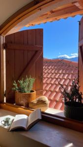 Capris Rustic Ηouse with Mountain View