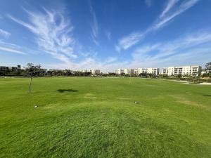 2BR at The Boulevard Nest Pool - Gym - Café Vibes