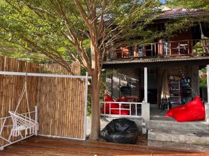 Soulful Seaview Home