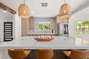 Bliss to Bay Home + Guest Suite