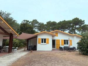 Villa Graine des pins, 14 personnes, proche Océan