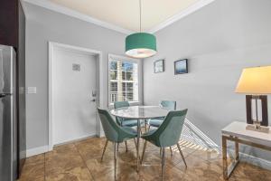 The Beach Club At Siesta #100D