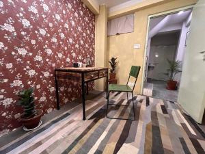 Warm and Cozy Room at Boudha Stupa