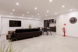 Bom Sucesso Executive Suites by HostWise